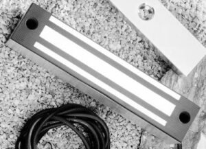 External Electromagnetic Gate Lock - 250Kg