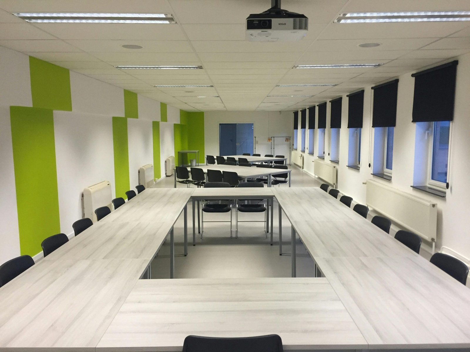 ACPonline IT and Electrical - Ultimate Commercial & Retail Defit Specialist – Services | ACP Online